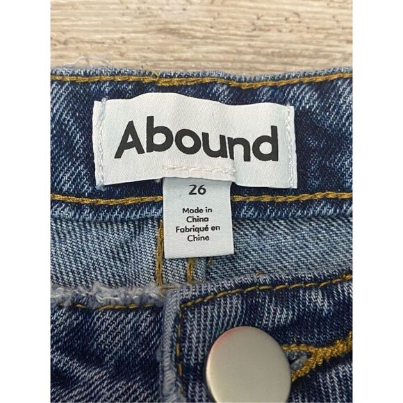 Abound Distressed High Rise Mom Jeans Denim Ankle Crop Women’s Sz 26 - Picture 3 of 7